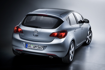 Nye Opel Astra: Sporty med en touch av eleganse