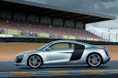 Audi topper med  R8 i Paris